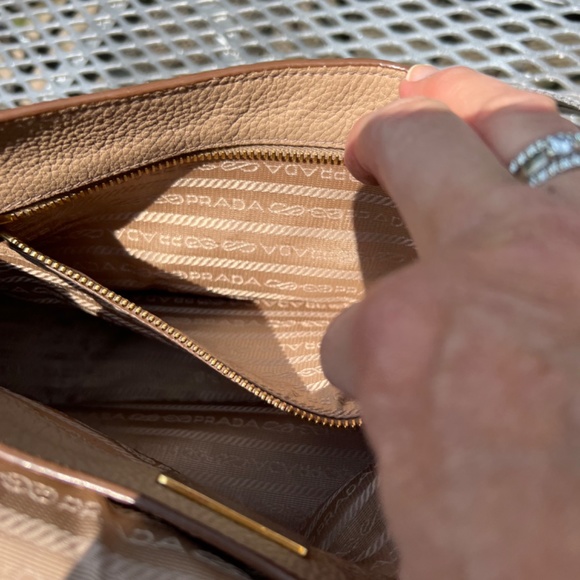 Prada Vitello Pebbles Leather crossbody in Camel color - Picture 8 of 13